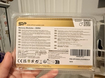 Silicon Power DDR4-3200 16GB (2x8GB) DIMM XMP Gaming Memory