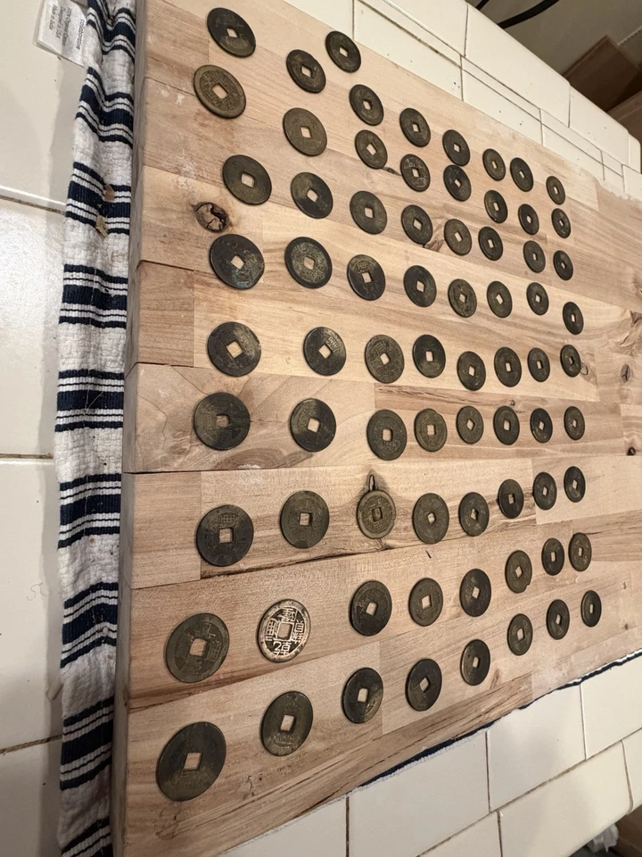 Lote de 73 monedas en efectivo antiguas tibetanas Ga-den Tangkas y sino-tibetanas Foto 2 de 4