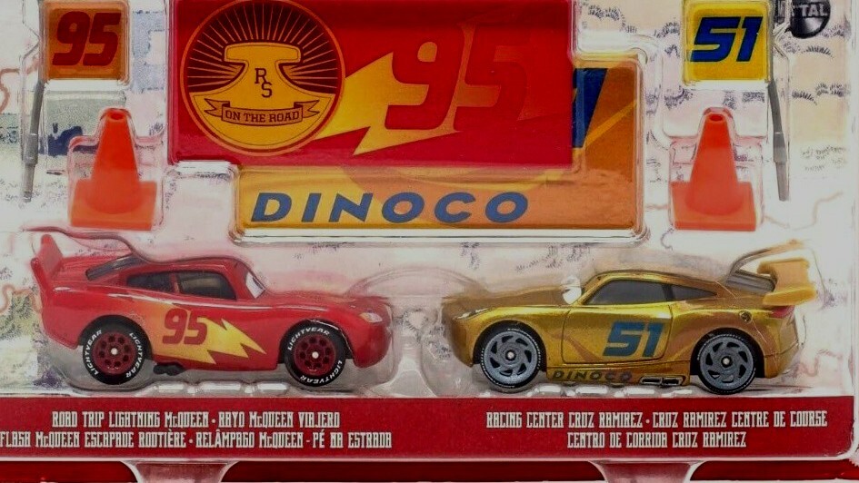 DISNEY PIXAR CARS ON THE ROAD LIGHTNING MCQUEEN & RACING CENTER