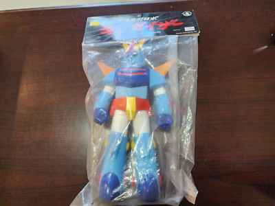 Kou-Sho-Do Gundam Import figure, Blue robot, Brand New!