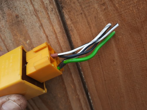 OEM XJ6 XJ12 Yellow 4 Pin Relay 12V 15 25min Lucas 33383B 0487 Original - Picture 7 of 11