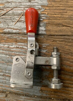 DE-STA-CO 202 VERTICAL HOLD DOWN TOGGLE LOCKING CLAMP