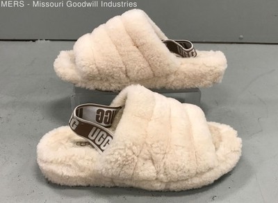 UGG Women's Fluff Yeah Slide Sheepskin Slipper Sandals Size 9