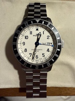 Fortis B-42 GMT