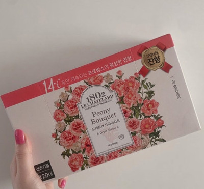 Le Chatelard 1802 Dryer Sheets Peony Bouquet 120ct Long Lasting Fabric Softener