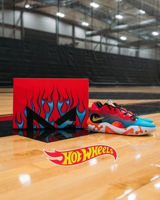 Size 9 - Nike PG 6 x Hot Wheels Blue/Orange/Red 2022
