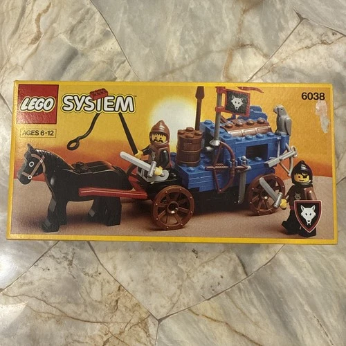 Lego 6038 Wolfpack Renegades Castle 1992 NISB!!!