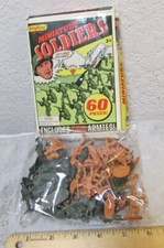Schylling Minature Soldiers Retro 60 pack, two colors, 11 diff poses, NEW