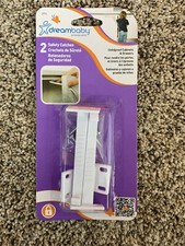Dreambaby Safety Catches, 2 pack childproof cabinets and drawers LP111 NEW