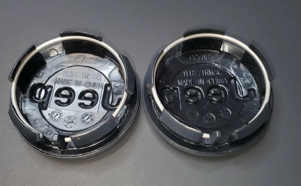 ⭐️ 2x Tapa central CROMADA JEEP Cherokee Liberty Wrangler Brújula 1LB77TRMAC 2.5" Foto 2 de 4