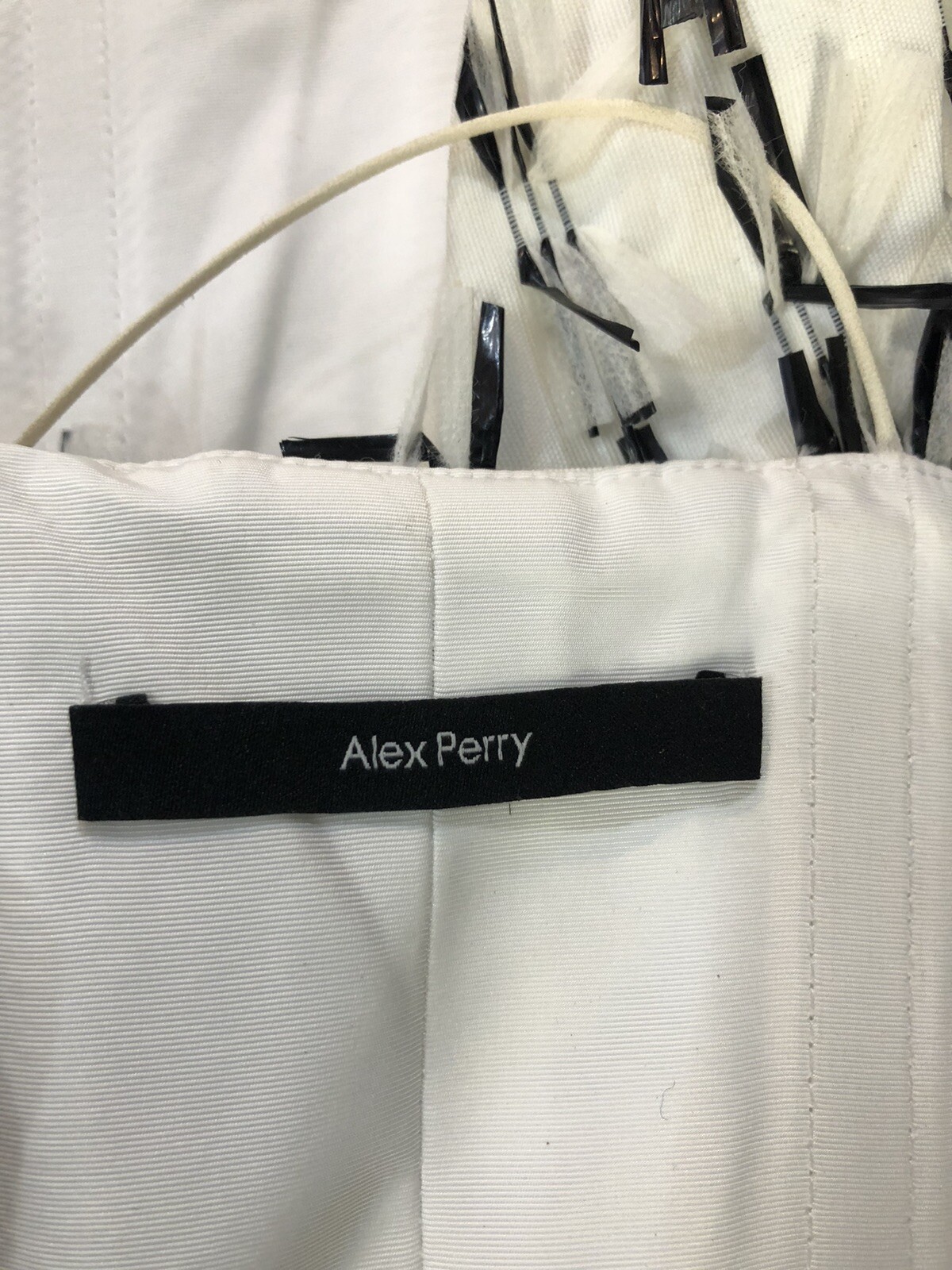 Alex Perry Wht Cotton Bikini Bodice Pleated Skirt MIDI w/ Raffia Bow Detail. s.6 image 7