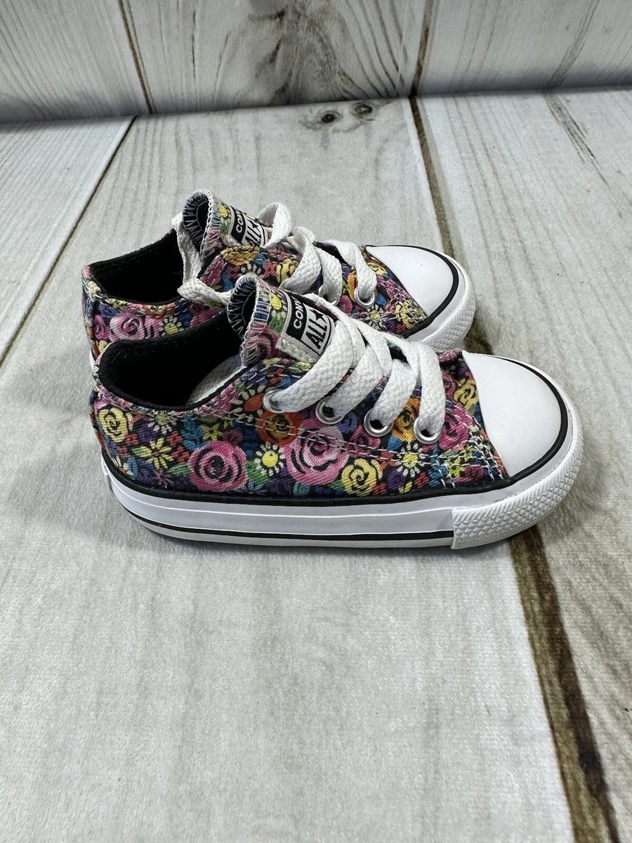 Converse top flower print