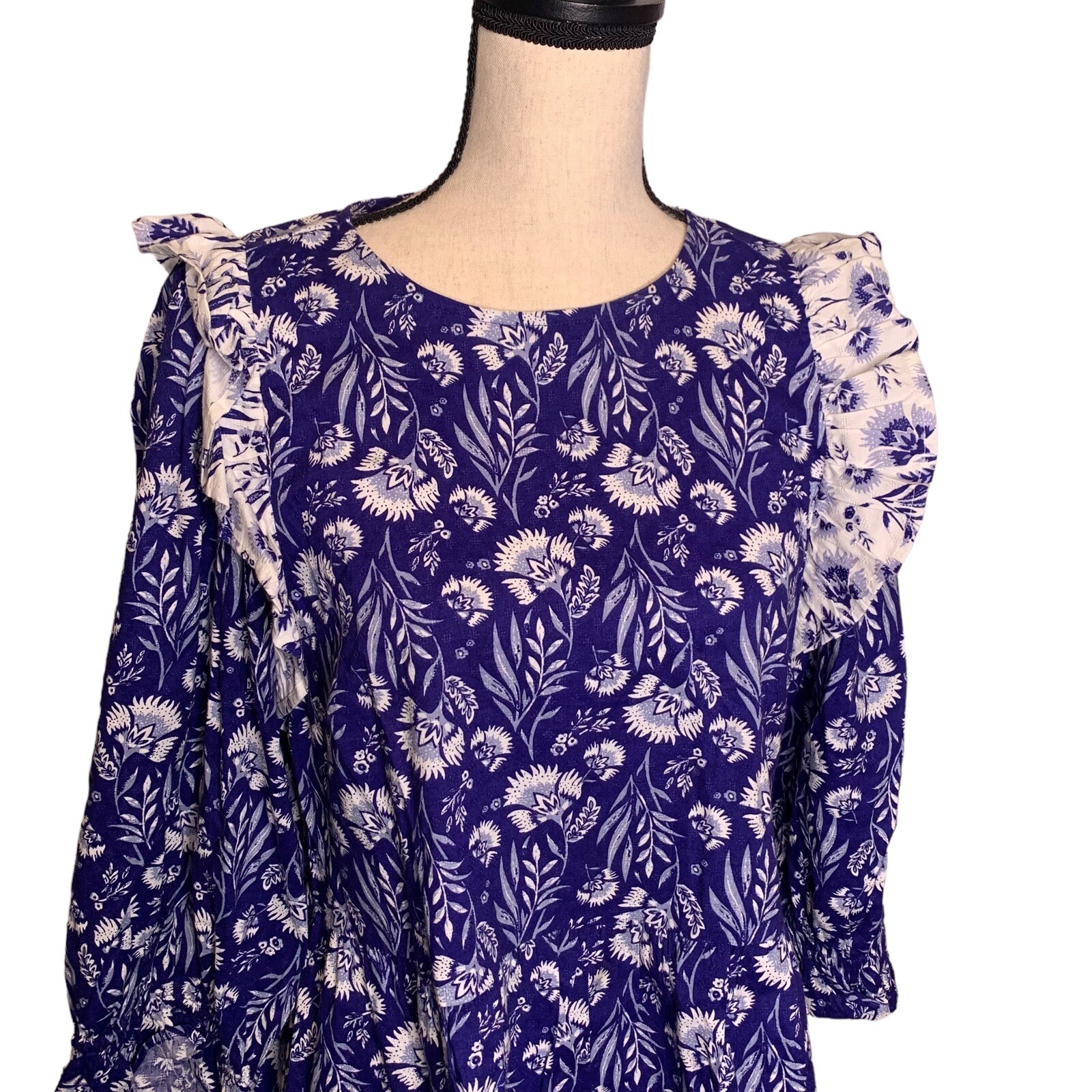 Universal Thread Top Womens Medium Puff Ruffle Sl… - image 2