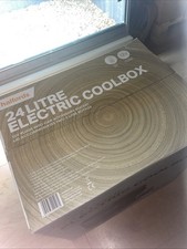 Halfords 24L 12V Electric Travel Coolbox / Car Fridge Hot & Cold + Mains Adapter