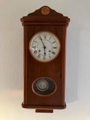 FRANZ HERMLE & SOHN Regulator Pendeluhr Wanduhr funktionstüchtig mit Anleitung