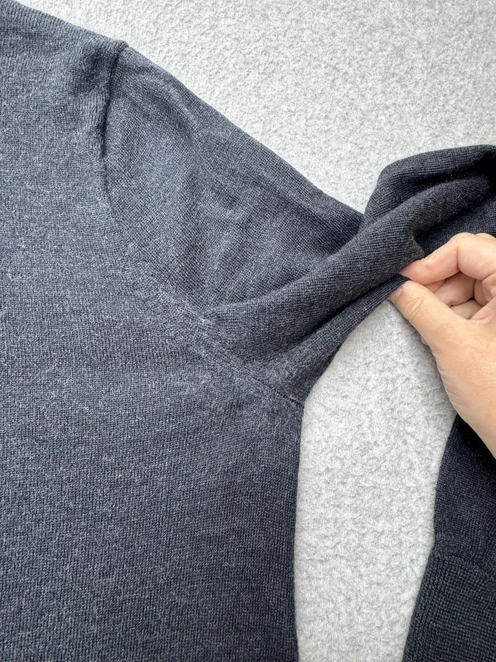 J Crew Sweater Mens Large Gray Merino Wool Half Zip Pullover Lightweight Casual - Image 3 of 4