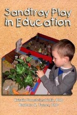Barbara A. Turner Kristin Unnsteins Sandtray Play in Edu (Paperback) (UK IMPORT)