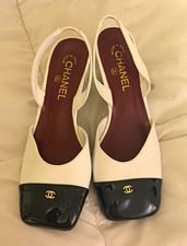 Women s White/Black Colorblock Logo Square To...