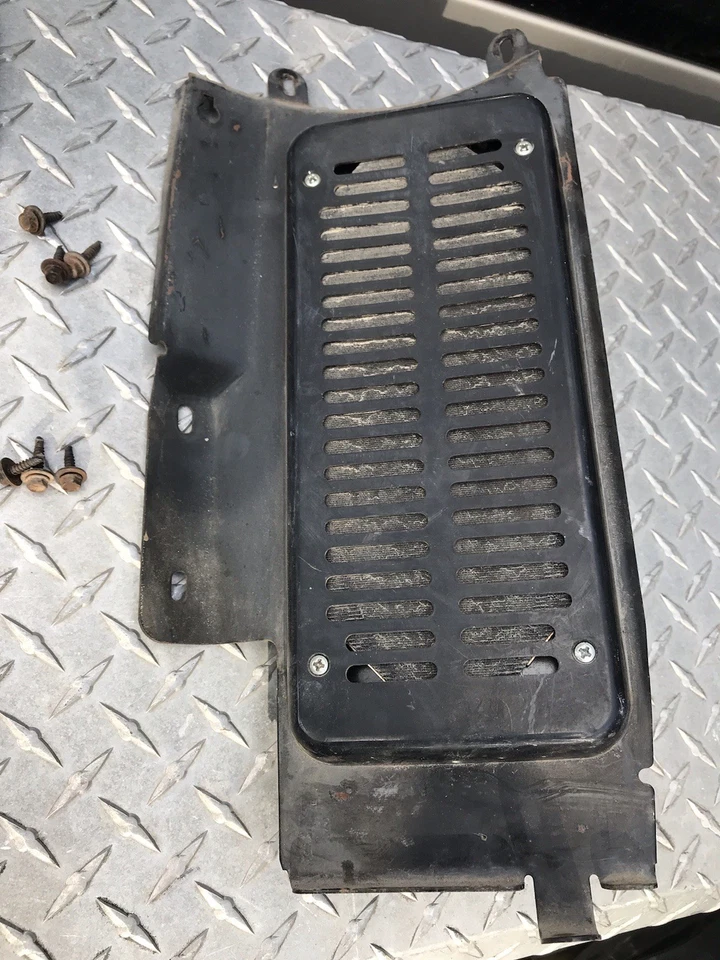 73-87 Chevy GMC Squarebody Speaker Mount Bracket Cab Corner Rear Seat Left Right - Image 2 of 4