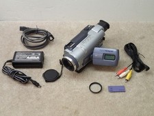 Sony DCR-TRV330 Digital 8 Handycam Camcorder User Item
