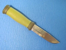 MORA 2000 FIXED BLADE KNIFE