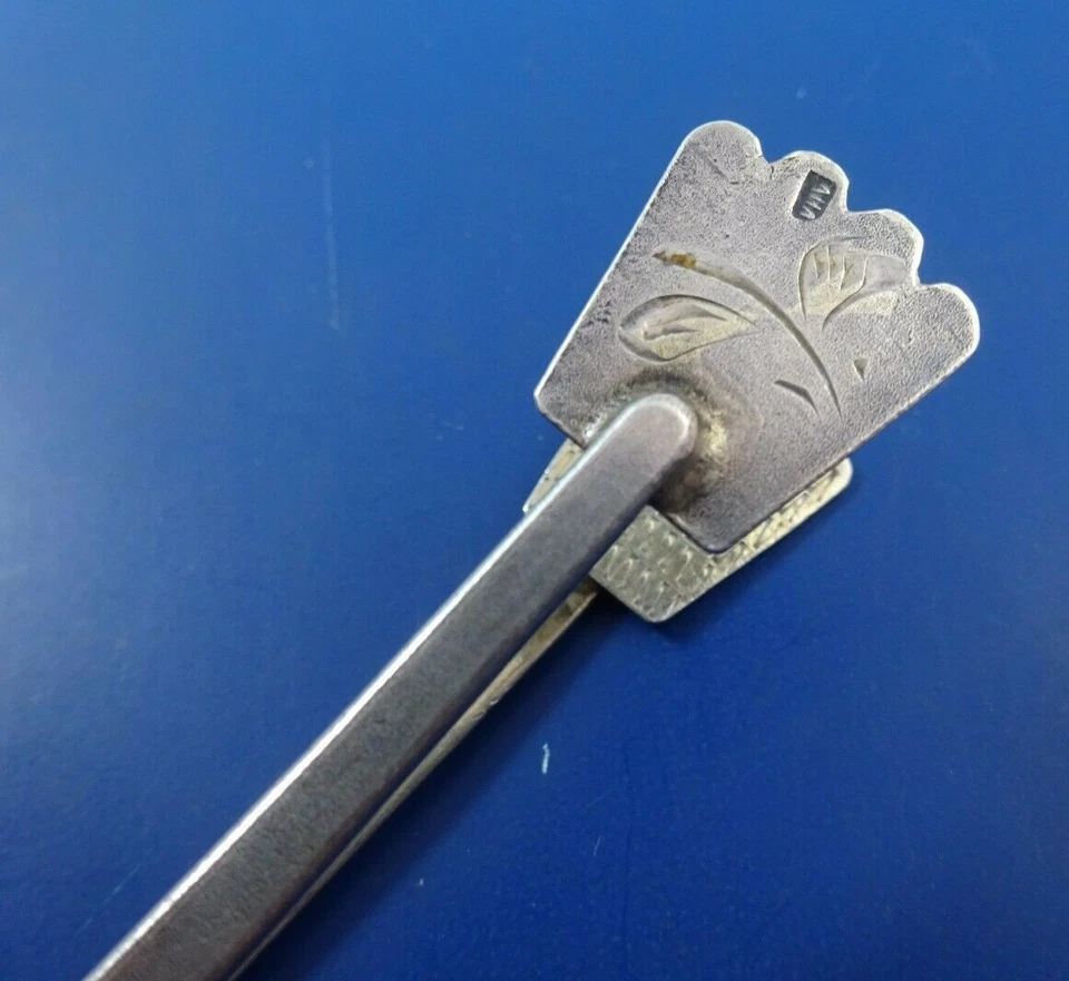 Pinças de açúcar russas antigas 84 prata com design (#4134) - Imagem 3 de 4