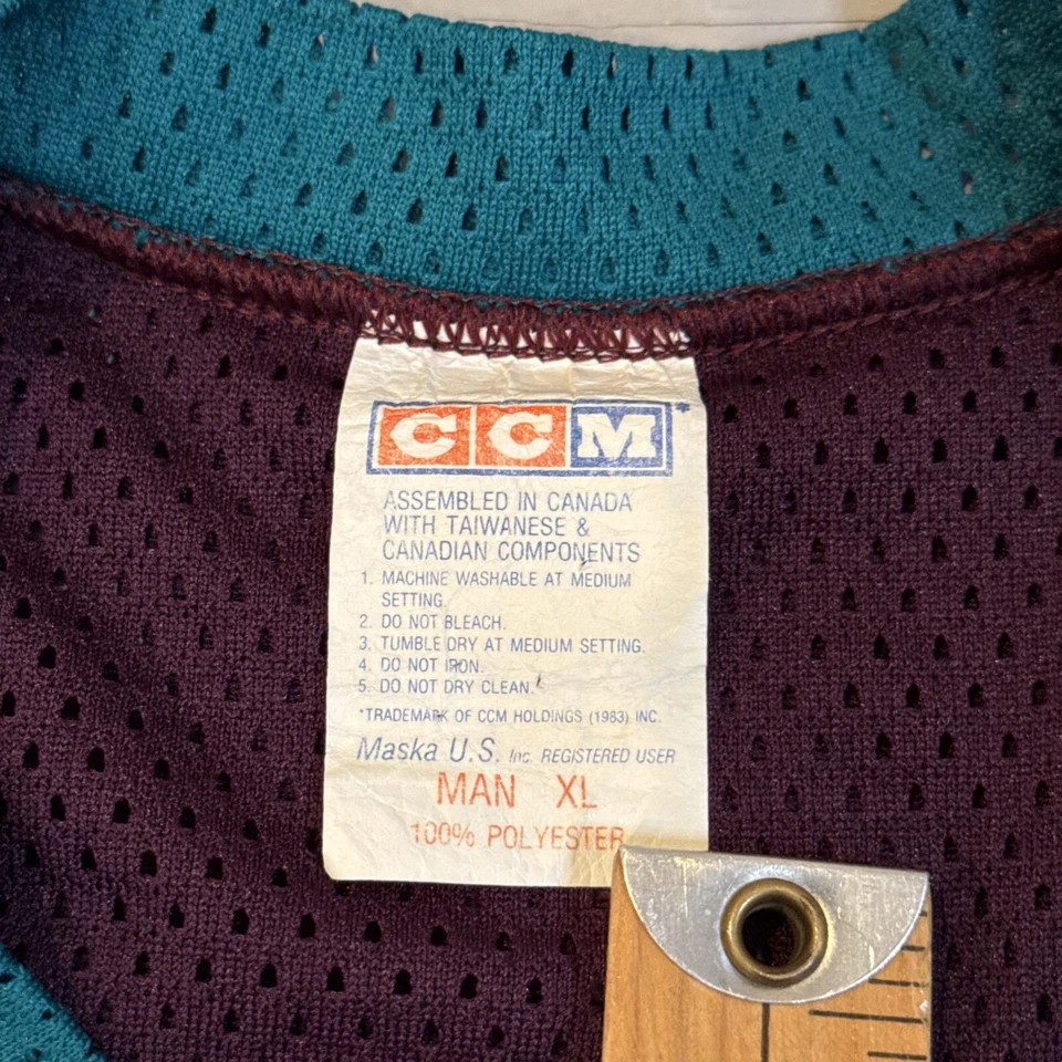 Vintage 90s CCM NHL Anaheim Mighty Ducks Blank Hockey Jersey Sz XL - Image 3 of 4