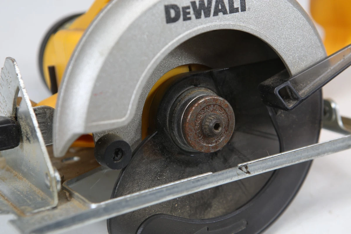 Dw930 trim saw deals