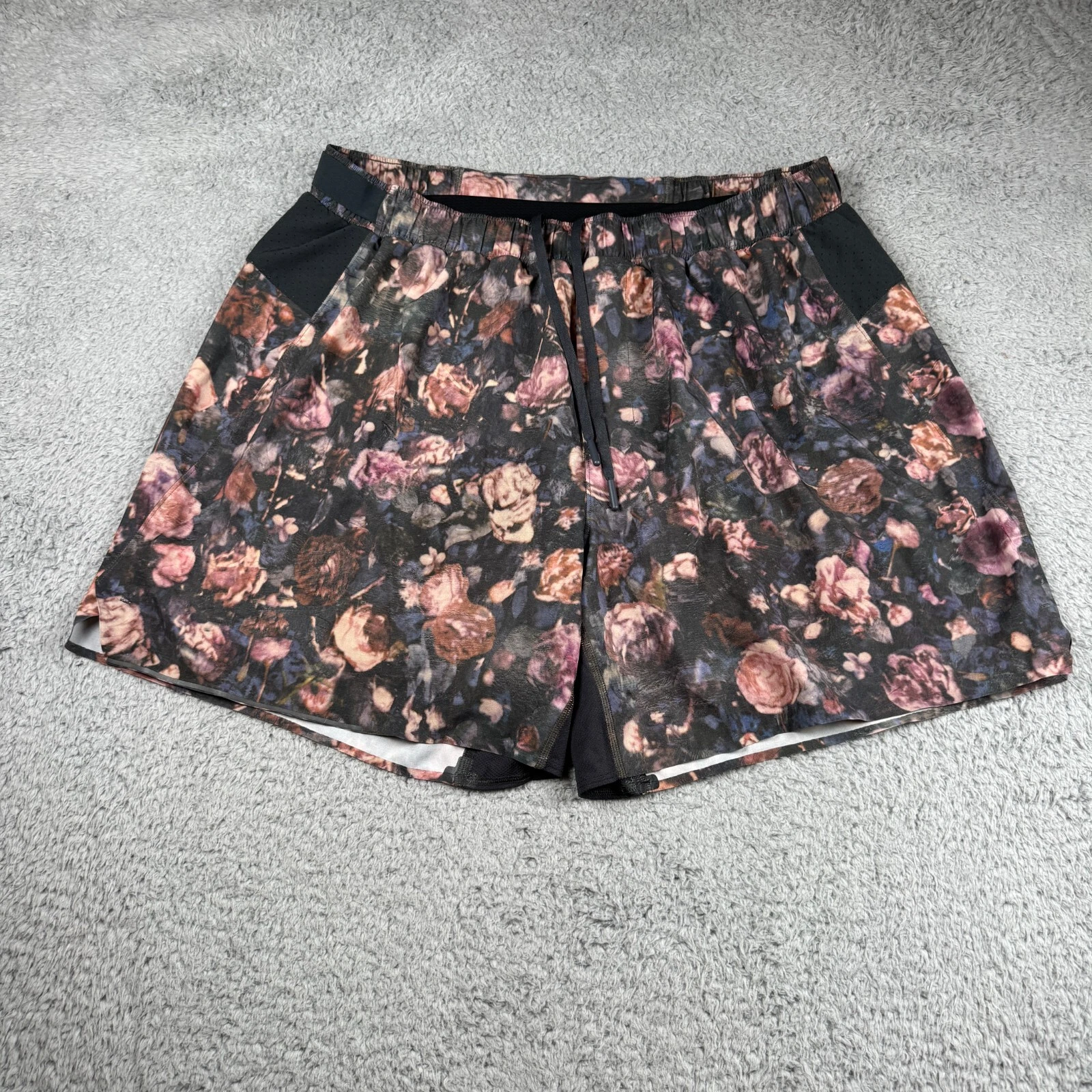 Lululemon Surge Short 6" Lined Frosted Rose Multi Mens 32" No Pockets