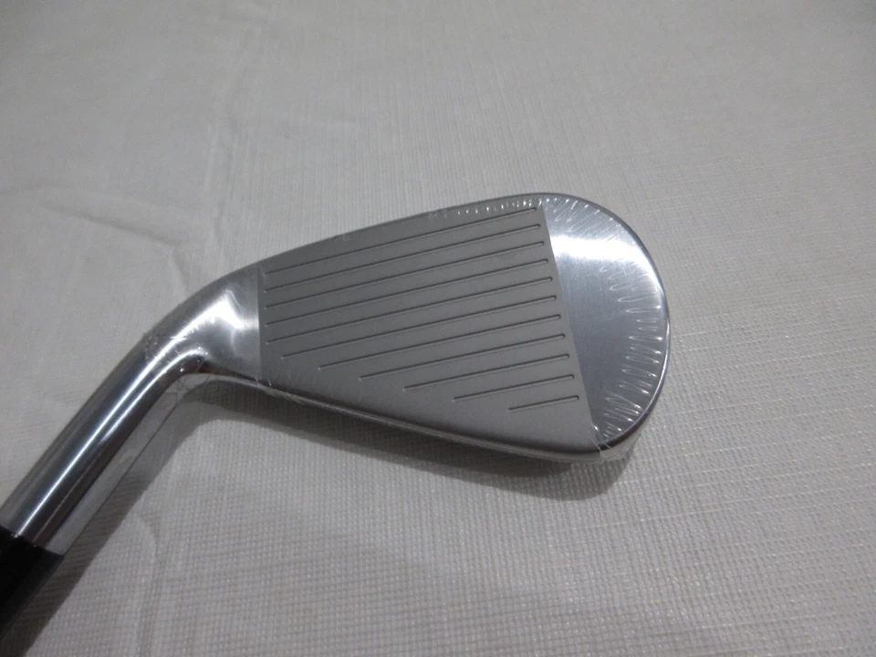 Mizuno Pro 225 HMB 2-iron - 16.5* - Mamiya Regular Flex Graphite - NEW - Image 4 of 4
