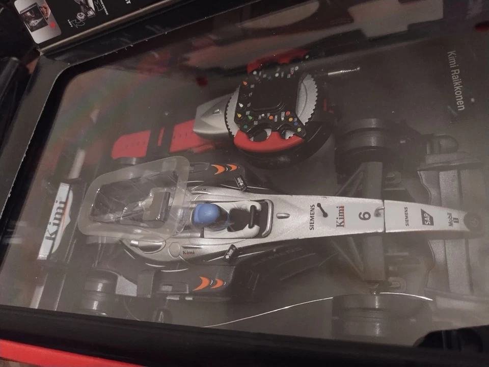 New McLaren Kimi Raikkonen #6 RC F1 Racing Car 1:24 Scale - Image 2 of 4