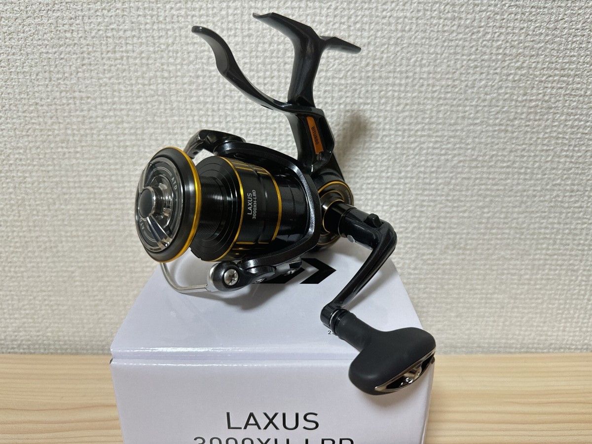 Daiwa Spinning Reel 23 LAXUS 3000XH-LBD Lever-break Reel 6.6:1