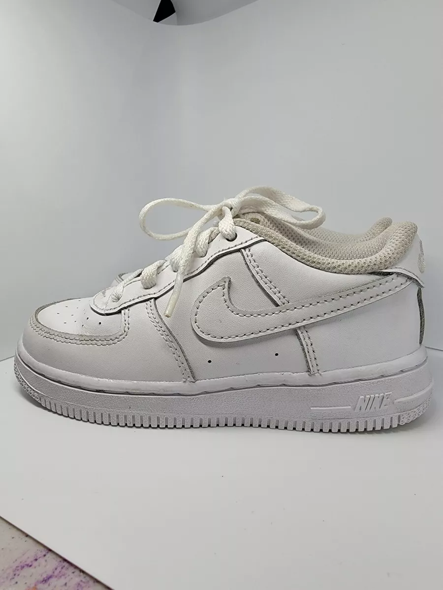 Zapatillas blancas para niño. Nike ES