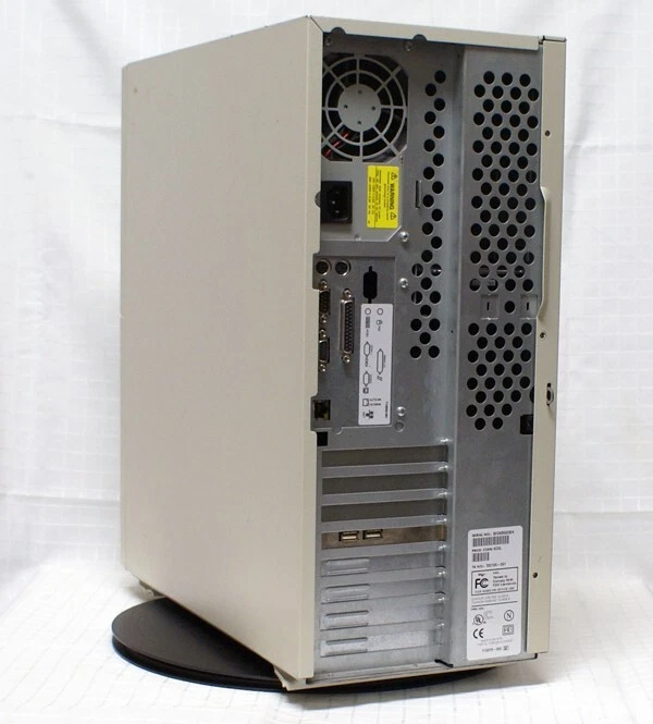 Vintage Server IntelBoard AA694708-221 2x Pen 3@448MHz 512Mb 160Gb Win XP SP 3 - Image 3 of 4