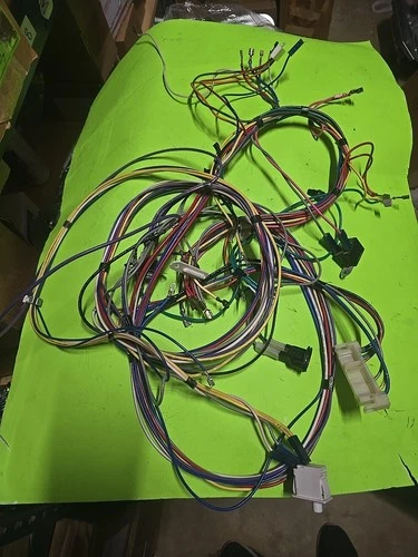 33002285Maytag DRYER WIRE HARNESS USED