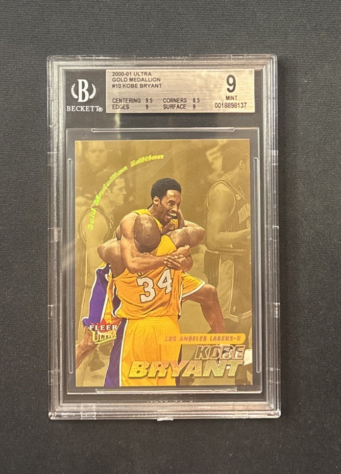 2000 Fleer Ultra Gold Medallion #10G Kobe Bryant Mint BGS 9 Lakers