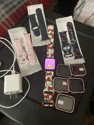 Apple Watch SE (2nd Generation) Unlocked 44mm Starlight Aluminum Face with bands
