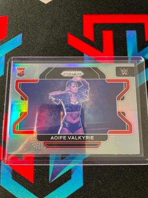 CHOOSE YOUR CARD Panini WWE Prizm 2022 Silver