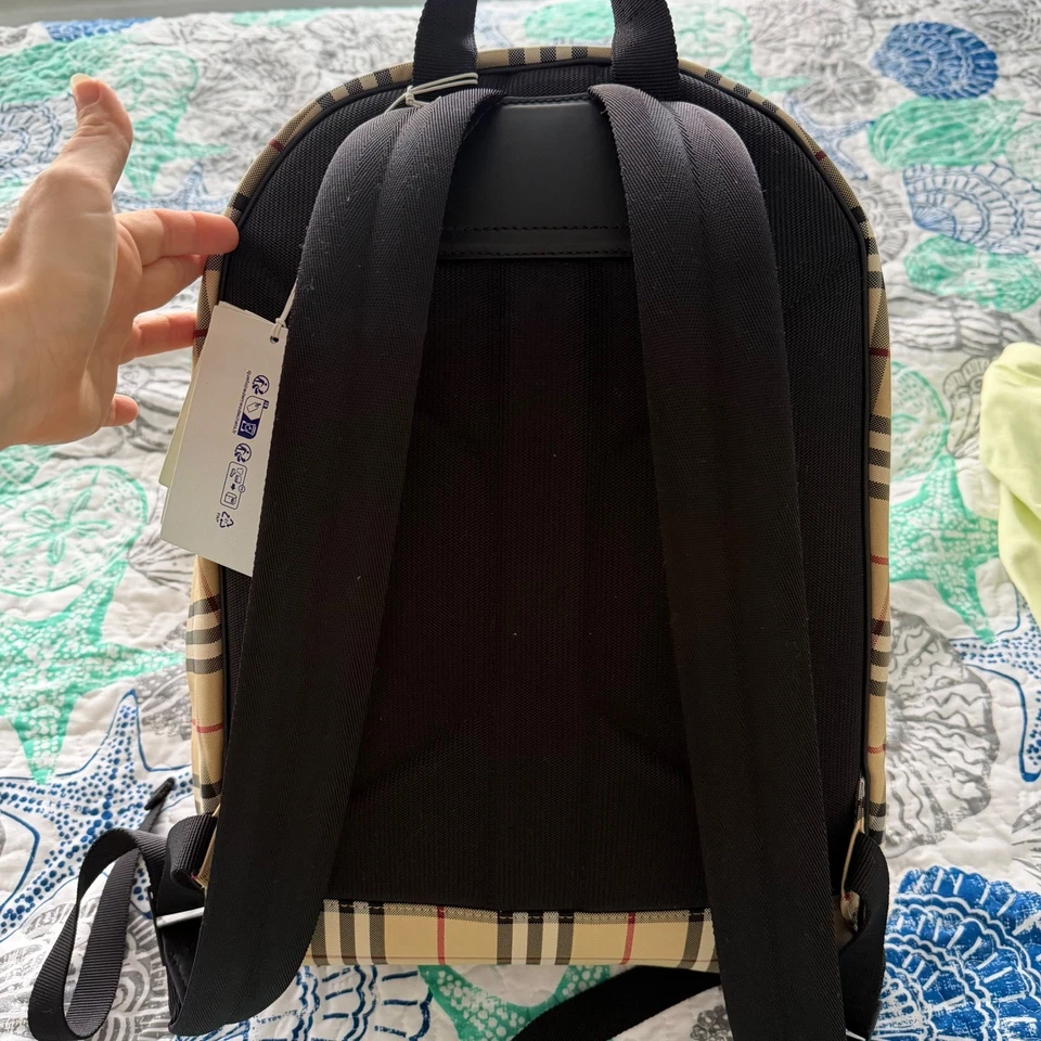 Auténtica mochila Burberry Jett de nailon vintage a cuadros nueva con etiquetas en archivo beige de lujo Foto 3 de 4