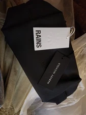 RAINS - Hilo wash bag - Waterproof Wash Bag - New with tags - Black