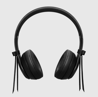 Beats Solo 4 Wireless On-Ear Jennie Special Edition Onyx Black