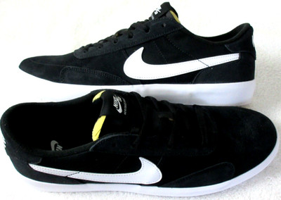 Nike Men's SB Heritage Vulc Classic Skate Shoes Black White Size 10.5 NIB