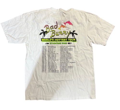 Bad Bunny Worlds Hottest Tour 2022 Official Merch Shirt Un Verano Sin Ti Size L - Picture 2 of 3