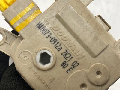 KIA Soul 2020 Air heater flap actuator motor H400730912 VAL205862 