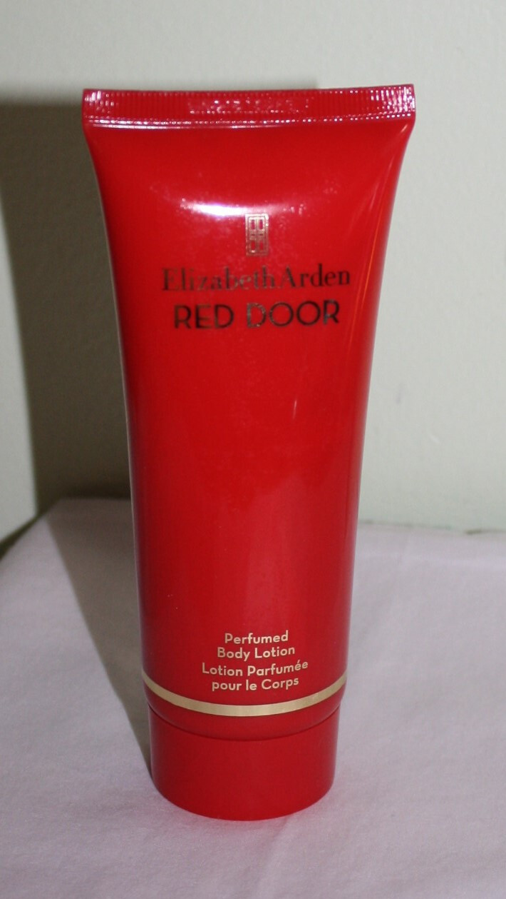 Red Door by Elizabeth Arden Perfumed Body Lotion  3.3 oz New no Box
