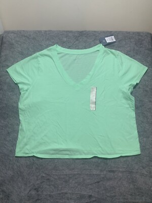Universal Thread Women s Short Sleeve V-neck Shirt Mellow Green Size XXL NWT 609