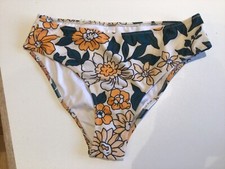 Beachsissi Floral Swimwear Bikini Size M