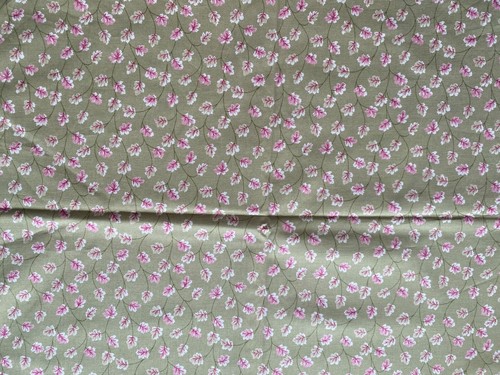 KESSLERS~Concord Fabric~ANDOVER~Autumn Leaves Vines~OLIVE GREEN~2 yds Single Cut - Picture 2 of 3