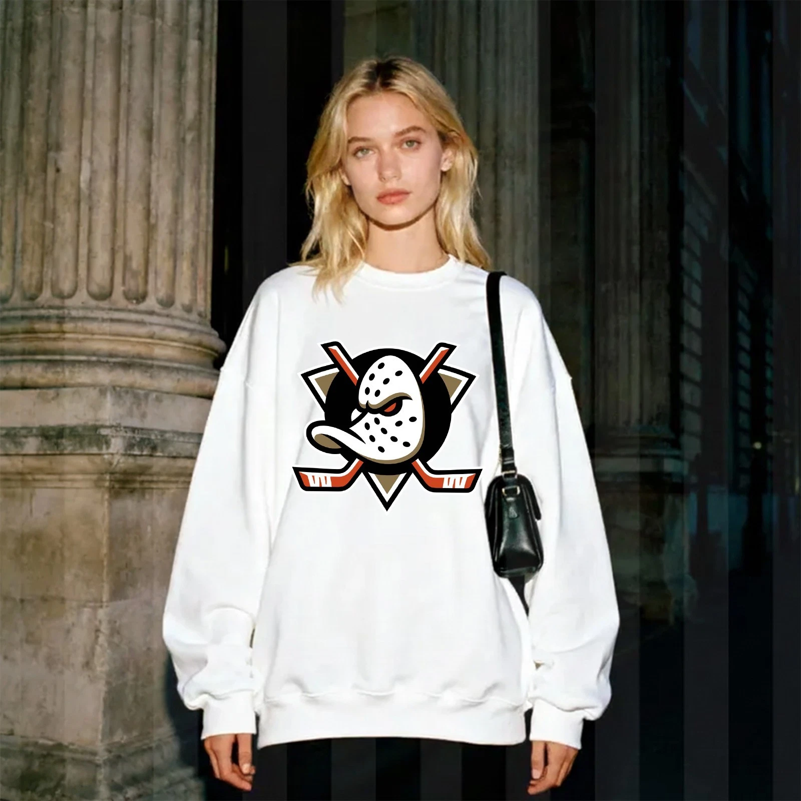 Anaheim Ducks Unisex Sweatshirt, Full Size