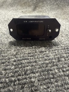 Robinson R 44 Raven One Air Temperature Gauge Davtron 307 